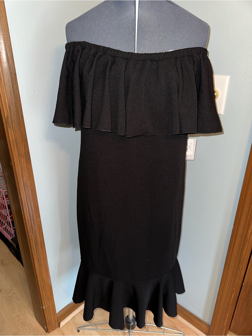 LuLaRoe Black Cici Ruffle Dress-NWT - Picture 2 of 5